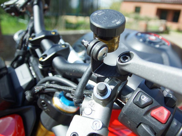 bracket carbon fiber for Ducati Streetfighter V2 / V4 image 5