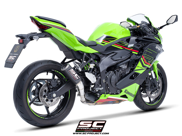 Kawasaki ZX-4R - RR with SC-Project CR-T carbon exhaust, 3/4 rear view