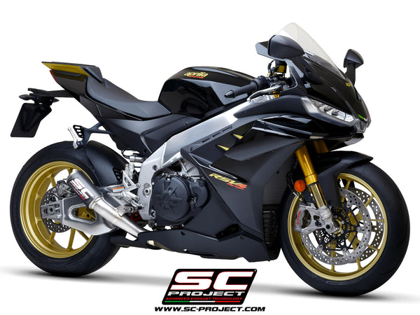 Picture of CR-T carbon fibre exhaust, with stoneguard grid