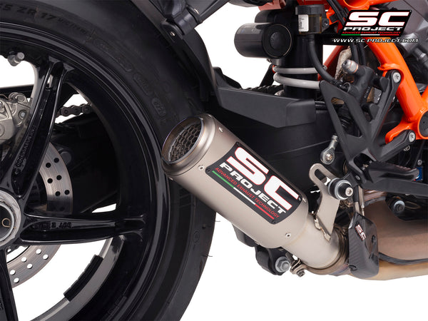 KTM 1390 Super Duke R (2024) with SC-Project CR-T titanium exhaust, with stoneguard grid, detail view