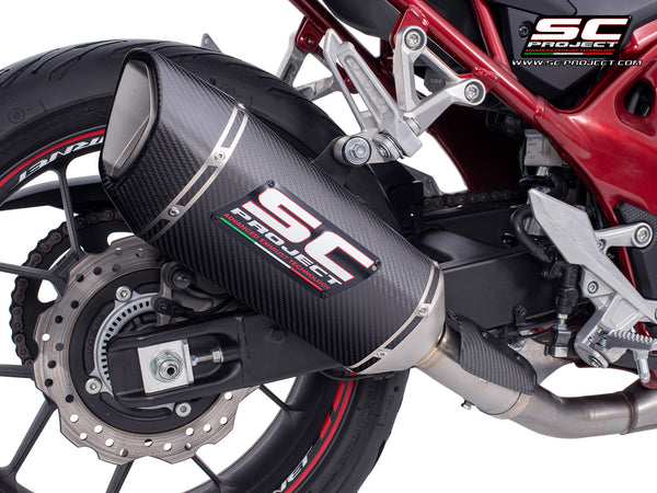 Honda CB750 Hornet with SC-Project SC1-R carbon exhaust, detail view