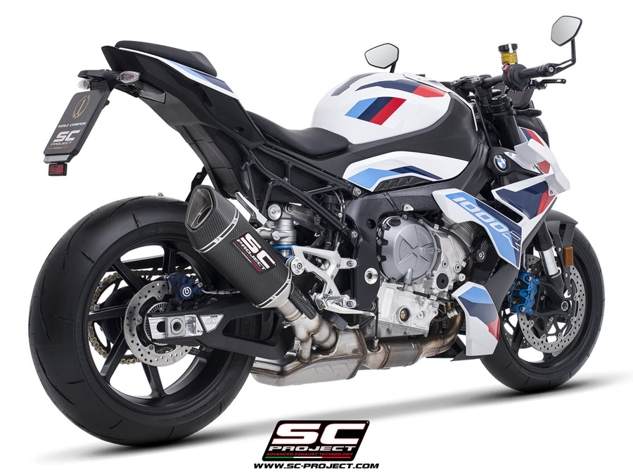 BMW M 1000 R with SC-Project SC1-R carbon exhaust, 3/4 rear view