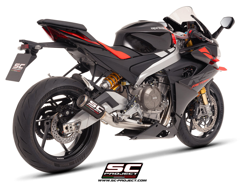 Aprilia Tuono 660 with SC-Project 2-1 stainless steel full exhaust system, with CR-T carbon exhaust, 3/4 rear view