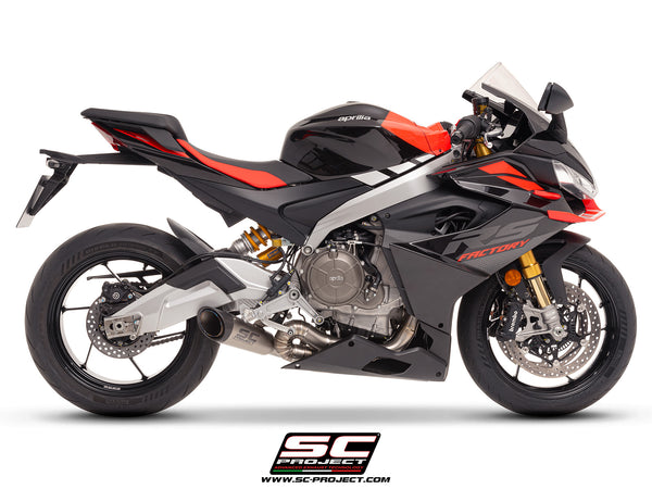 Aprilia Tuono 660 with SC-Project 2-1 titanium full exhaust system, with S1 titanium exhaust, side view