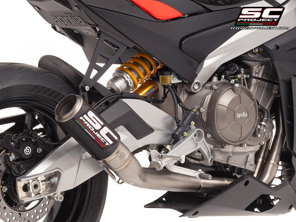 Aprilia Tuono 660 with SC-Project 2-1 Titanium full exhaust system, with CR-T carbon exhaust, detail view