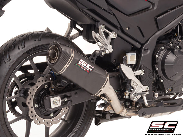 Honda CB500 Hornet with SC-Project SC1-S carbon exhaust, detail view
