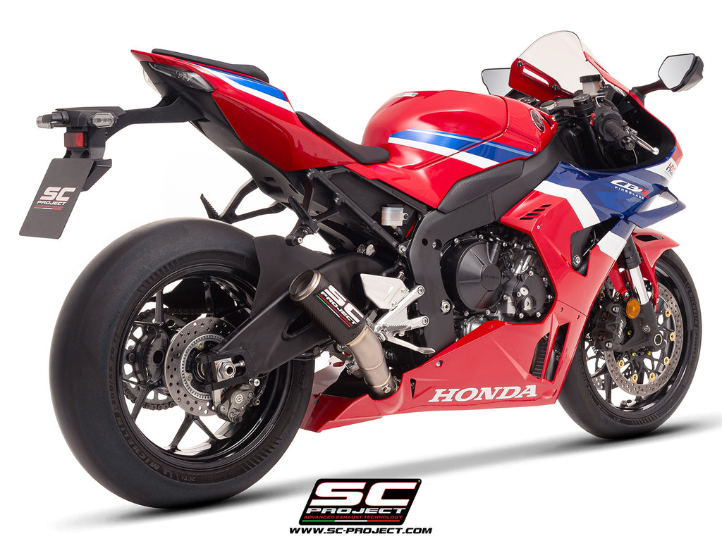 Honda CBR1000RR-R 2025 with SC-Project CR-T carbon exhaust, 3/4 rear view