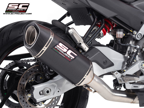 Aprilia Tuono 457 with SC-Project full exhaust system stainless steel, with SC1-S carbon fibre exhaust, detail view