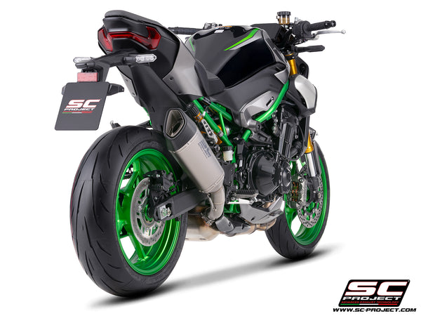 Kawasaki Z900 with SC-Project SC1-R titanium exhaust, rear view