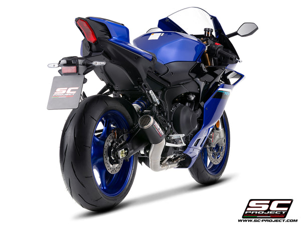Yamaha R9 with SC-Project full exhaust system titanium, with CR-T carbon fibre exhaust, with stoneguard grid, rear view