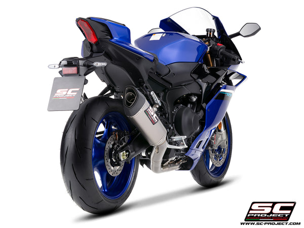 Yamaha R9 with SC-Project 3-1 full exhaust system, with SC1-R  titanium exhaust, rear view