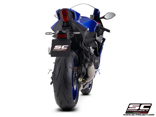 Yamaha R9 with SC-Project full exhaust system stainless steel, with CR-T titanium exhaust, with stoneguard grid, back view