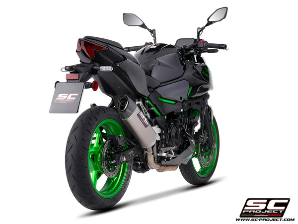 Kawasaki Z500 with SC-Project SC1-X titanium exhaust, rear view