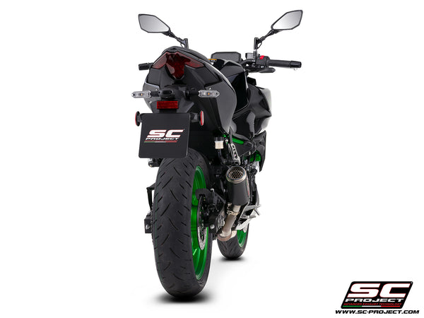 Kawasaki Z500 with SC-Project CR-T carbon fibre exhaust, with stoneguard grid, back view