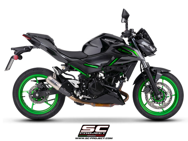 Kawasaki Z500 with SC-Project CR-T titanium exhaust, with stoneguard grid, side view