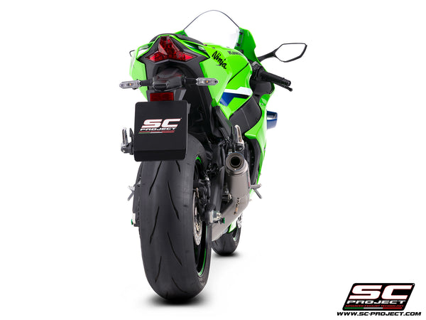 Kawasaki Ninja ZX-10R with SC-Project de-cat link pipe with GP70-R titanium exhaust, back view