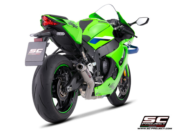 Kawasaki Ninja ZX-10R with SC-Project de-cat link pipe with GP70-R titanium exhaust, rear view