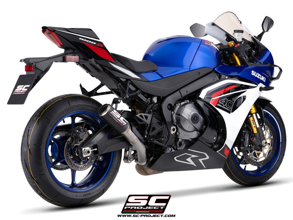 Suzuki GSX-R1000R with SC-Project CR-T carbon fibre exhaust, 3/4 rear view