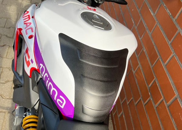 Tankpad Carbon for Ducati Streetfighter V2 image 2