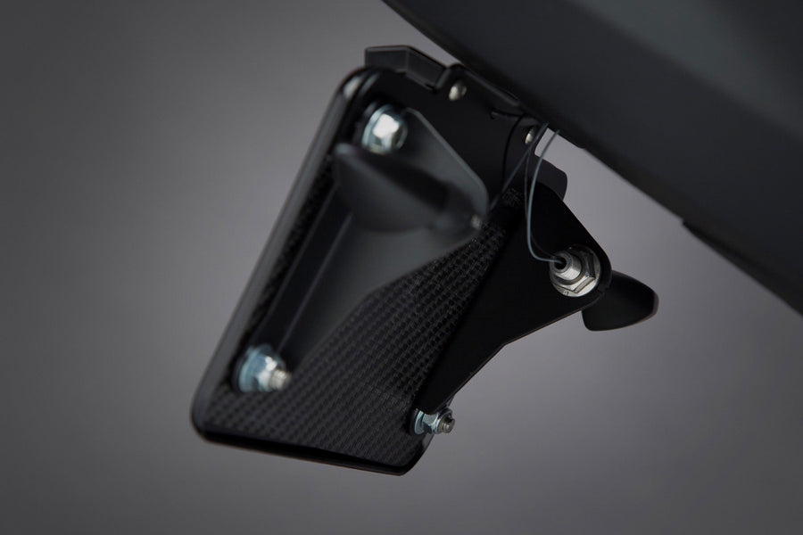 UNIVERSAL 8mm Turn Signal Bracket Kit