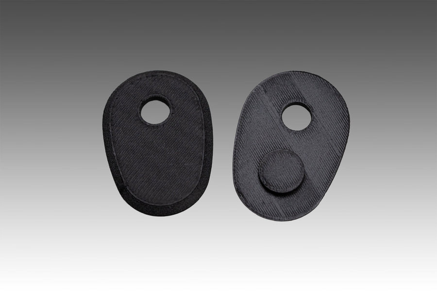 GSX-8T/TT '26 Front Turn Signal Mount Plates