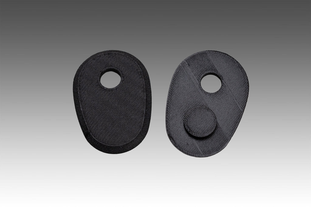 GSX-8T/TT '26 Front Turn Signal Mount Plates
