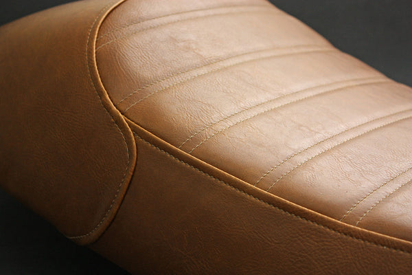Triumph | Bonneville 00-15, Bonneville T100 02-16, Scrambler 06-16, Thruxton 04-15 | Vintage Classic Sixty 8 | Rider Seat Cover