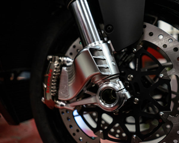 MOTOCORSE Marzocchi Front Forks 108mm Caliper Radial Mounts Ducati Diavel V4 | 102130118