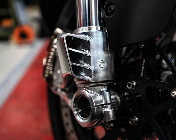 MOTOCORSE Marzocchi Front Forks 108mm Caliper Radial Mounts Ducati Diavel V4 | 102130118