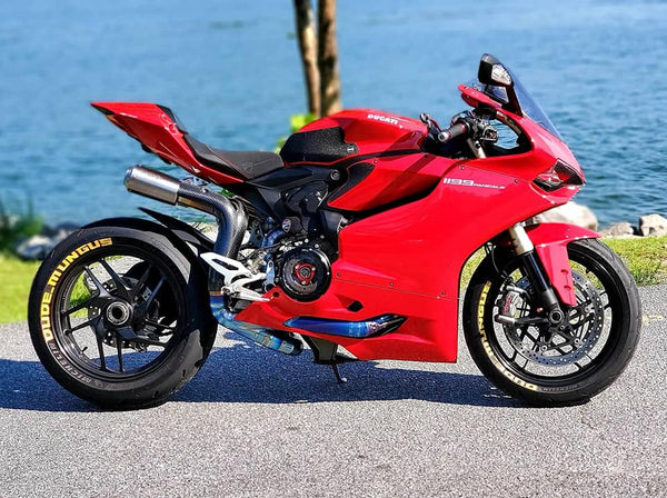 Ducati Panigale 1199, 1199S, 1299, 1299S, 1299 SP & R Titanium High Mount Exhaust System
