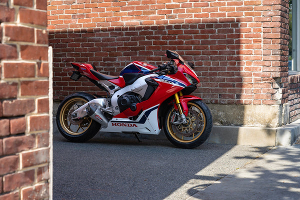 CBR1000RR/SP/SP2 17-26 AT2 Stainless Slip-on Exhaust