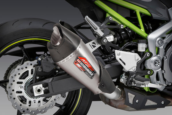 Z900 17-24 AT2 Stainless Slip-on Exhaust