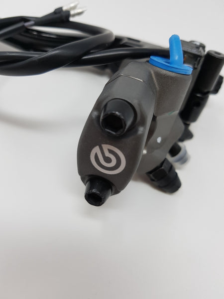 CNC RACING | RADIAL BRAKE MASTER CYLINDER BREMBO 19RCS CORSA CORTA FOLD-UP LEVER 18-20 RATIO