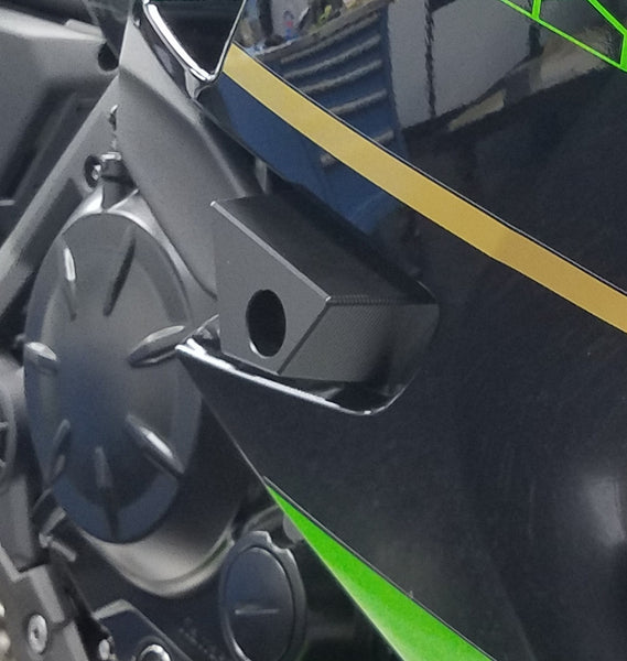 Graves Motorsports Kawasaki Ninja 650 / Z650 No-Cut Frame Sliders