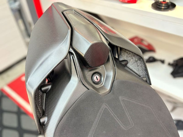 subframe bracket carbonfiber Ducati Panigale V4 2025- image 2
