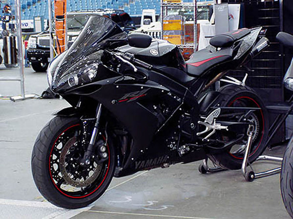 Yamaha | R1 04-06 | Raven | Rider Seat Cover