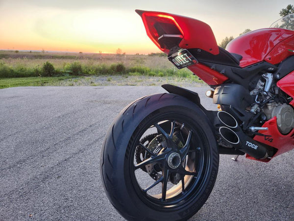 TOCE Dual Razor Tip Slip-On - Ducati Panigale V4 / V4S 2018+