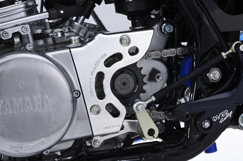 OVER Racing Sprocket Cover with Shift Shaft Support SR400(FI) | 57-401-13 image 1