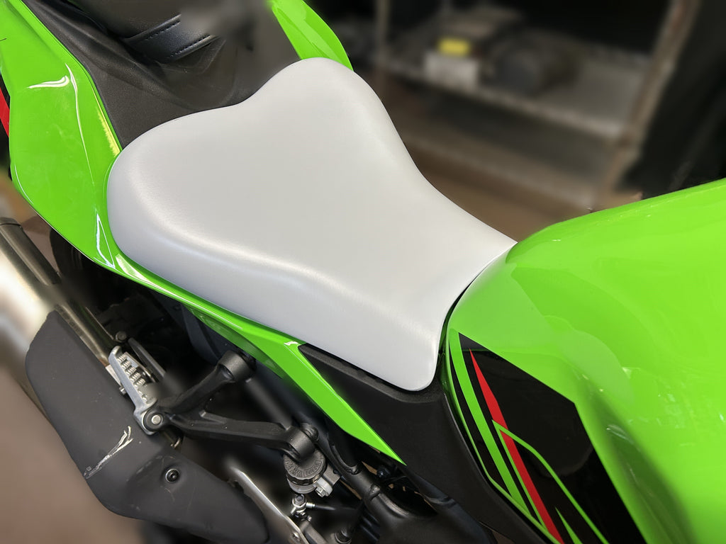 71-0137SSB Kawasaki ZX-4RR Superbike Seat Base