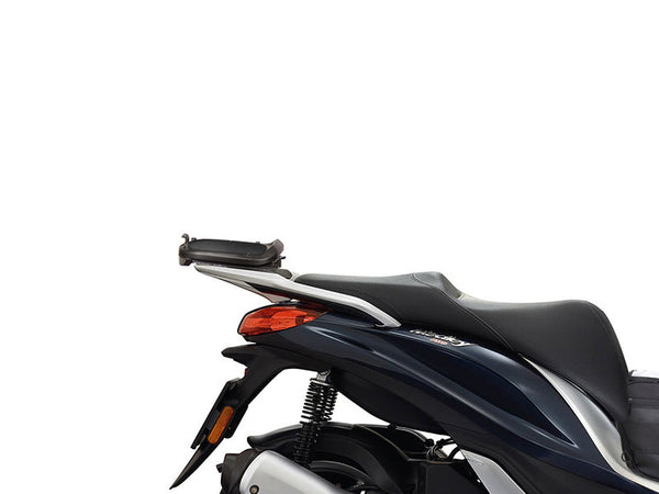 SHAD Top Mount – PIAGGIO MEDLEY-125--150 (2016, 2017, 2018, 2019, 2020, 2021, 2022, 2023, 2024) – V0MD16ST