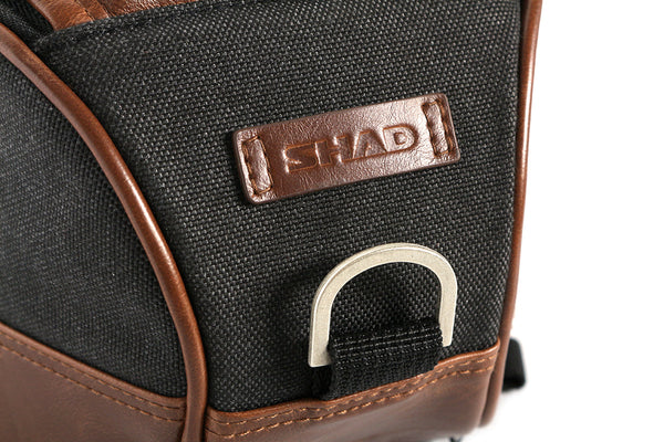 SHAD SR18 Leather Tank Bag – X0SR18