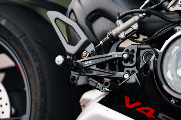CNC RACING | Adjustable rear sets RPS Ducati Panigale V4 - Carbon