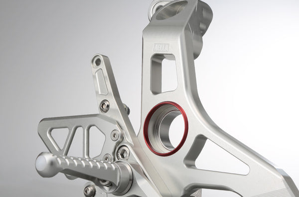 AELLA Adjustable Adjustable Adjustable Rearset Kit Kit（M1200R）anodized (no color/ black) AE-10082