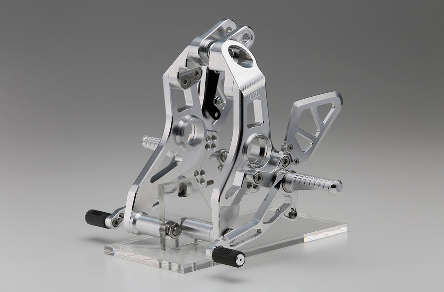 AELLA Adjustable Adjustable Adjustable Rearset Kit Kit: Machined Finish/ Special anodized colors(Ducati M1200S '17~) AE-10084-PO