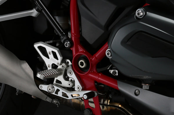 AELLA Adjustable Rearset Kit Kit (BMW R1200R/RS :Fixed Type) AE-10087