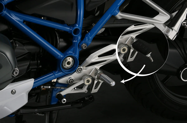 AELLA Adjustable Rearset Kit Kit Cut Type (BMW R1200R/RS) AE-10088B