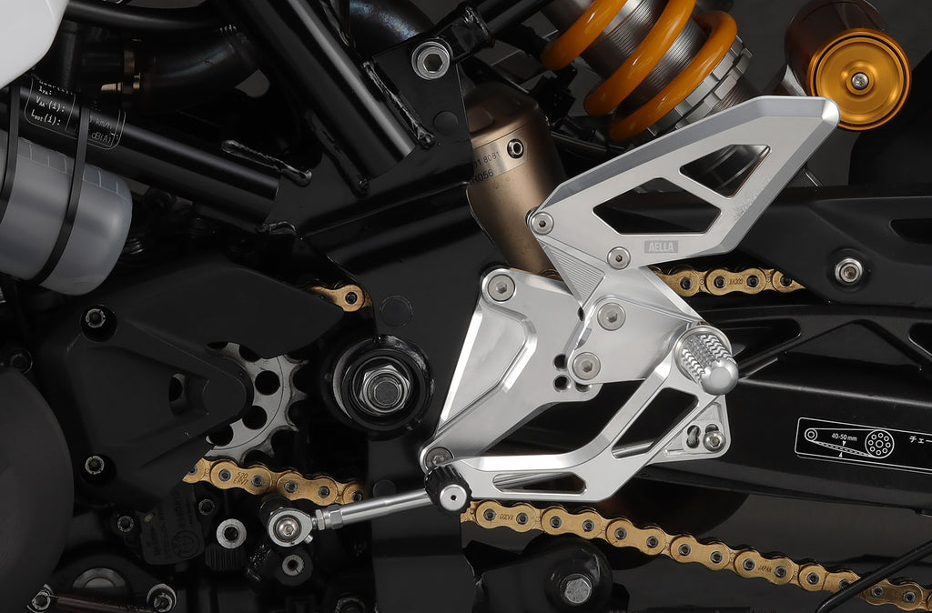 AELLA Adjustable Rearset Kit (for G310R with racing muffler)d AE-10101