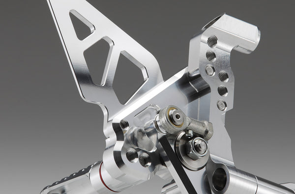 AELLA Adjustable Rearset Kit (StreetFighter V2) Polish/Spacial anodized AE-10104-PO