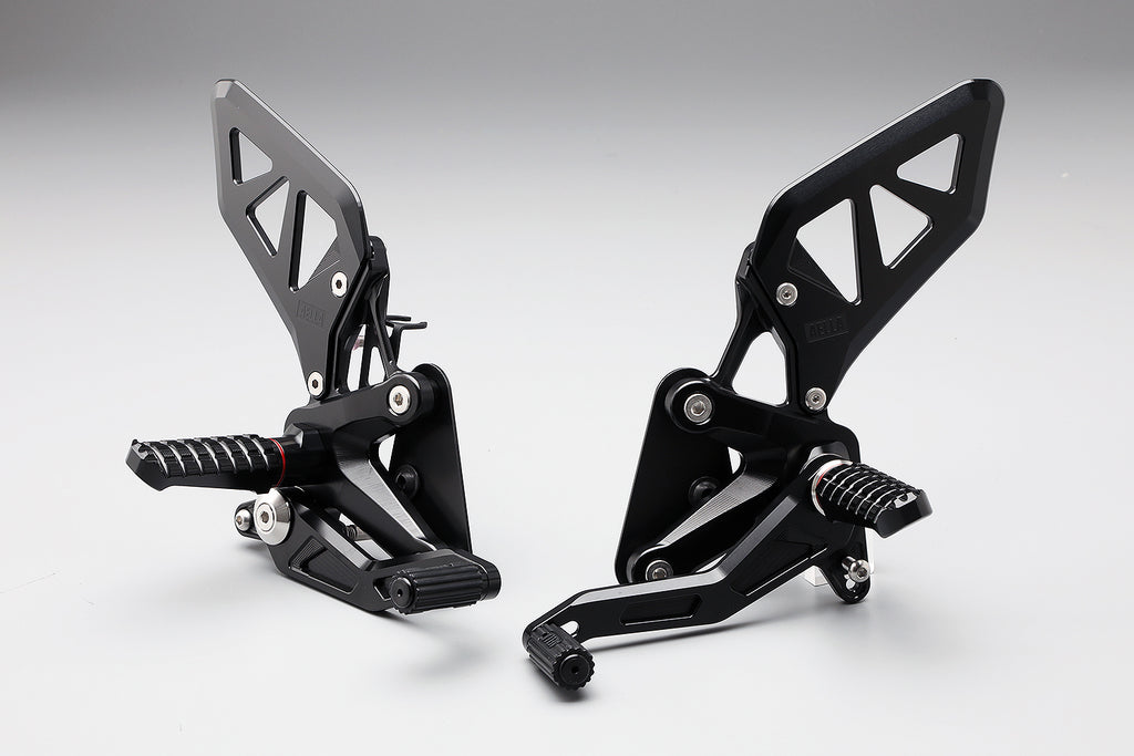 AELLA Adjustable Rearset Kit :BK（SUZUKI HAYABUSA) AE-10108