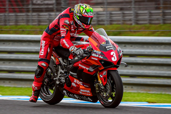 AELLA Adjustable Rearset Kit（DUCATI Panigale V4 7G) "DUCATI Team KAGAYAMA SP"nickelcoat AE-10109-SP-Ni
